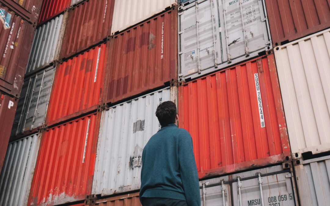 Why Storage Containers for Sale in Toronto Are the Ideal Solution for Your Storage Needs